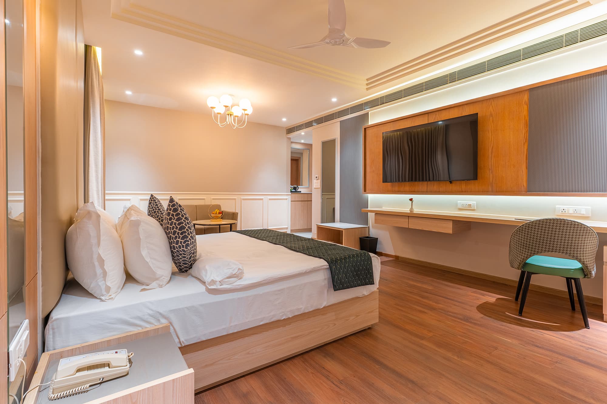 Suite Room 2