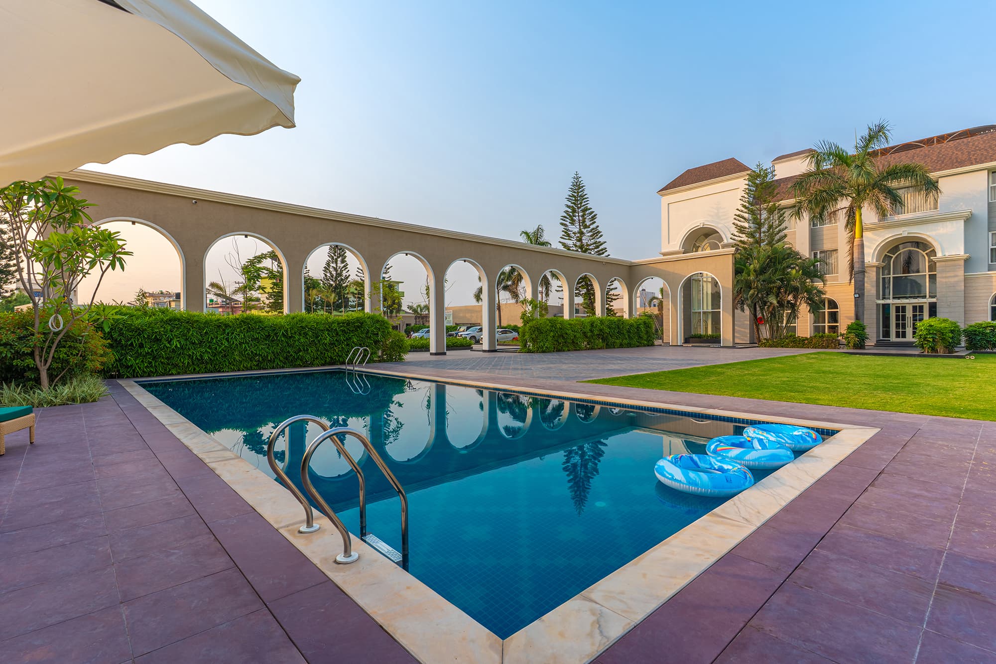 Gallery image of Outdoor View